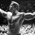 <span class="hpt_headertitle">Entrenamiento clásico de hombros y brazos de Arnold</span>